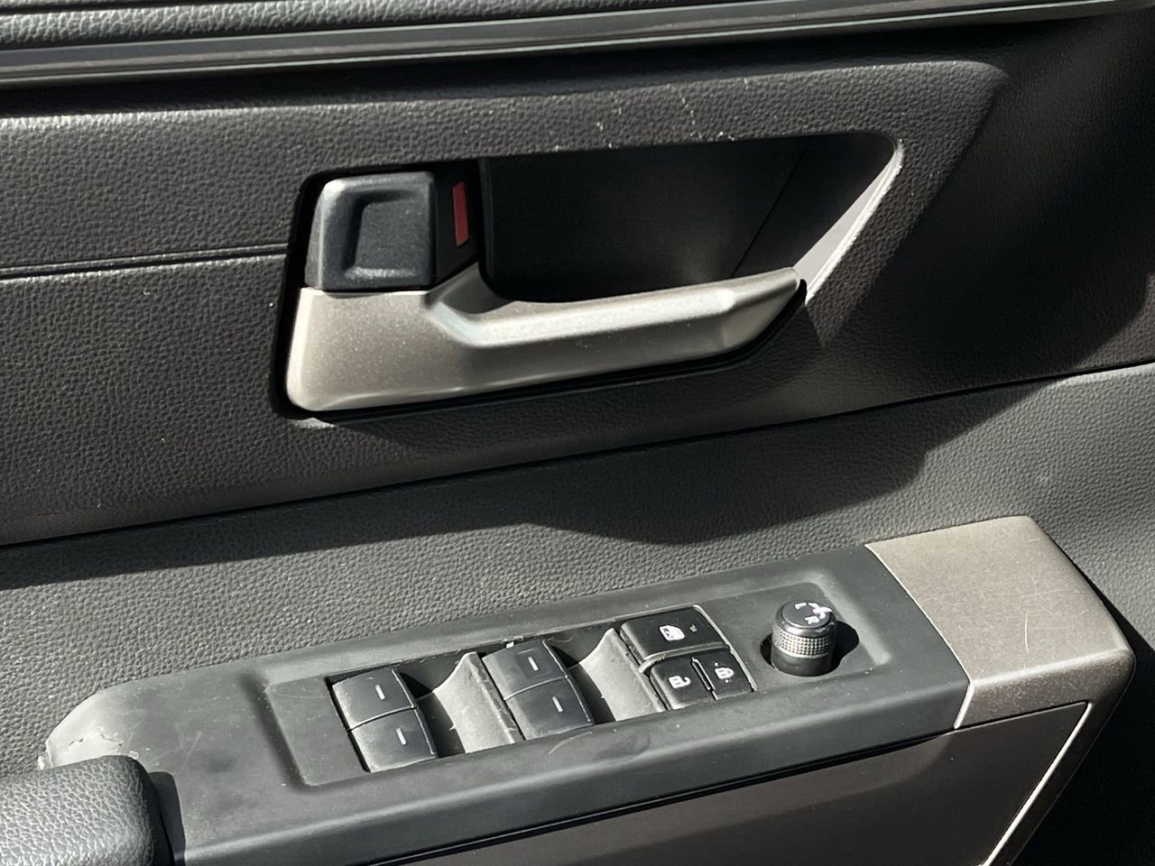 Used 2024 Toyota Tundra SR5 w/ SR5 Premium Package image 21