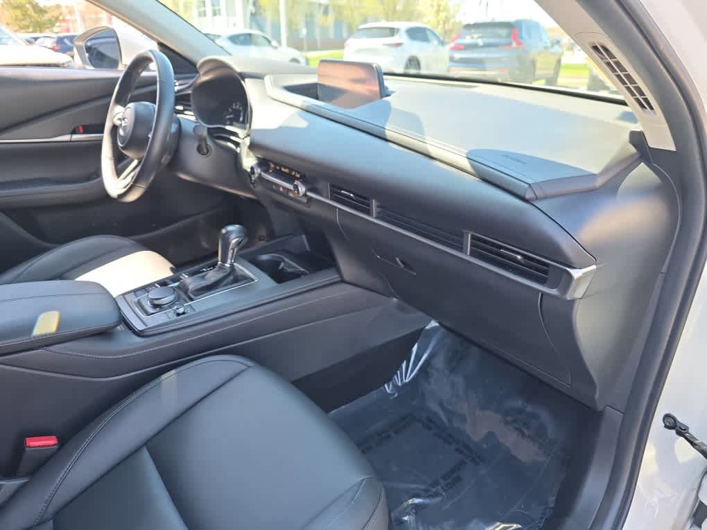Used 2022 MAZDA CX-30 AWD 2.5 S w/ Select Package image 22