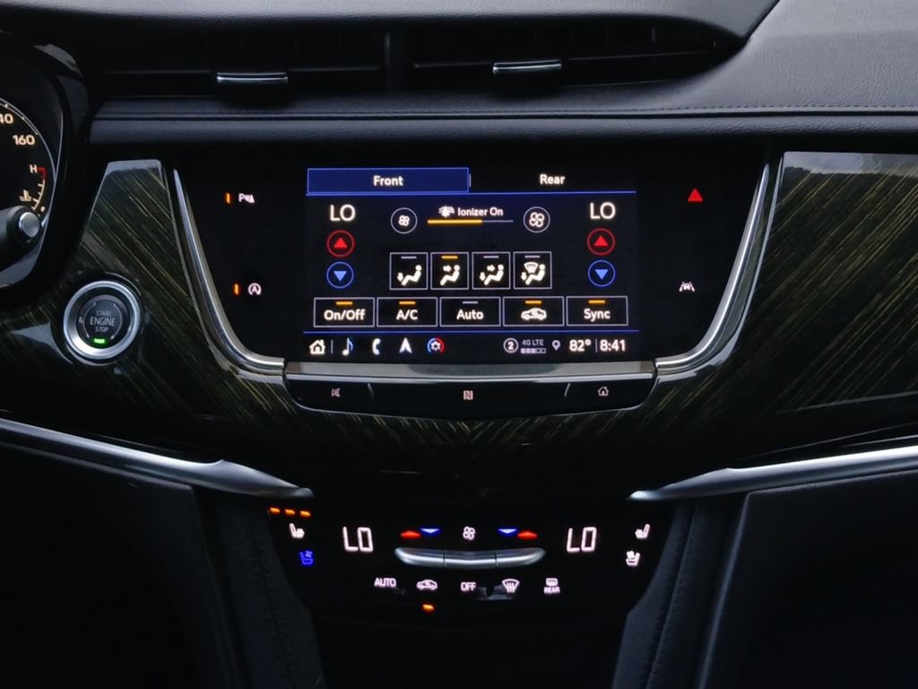 Used 2021 Cadillac XT6 Premium Luxury FWD image 4