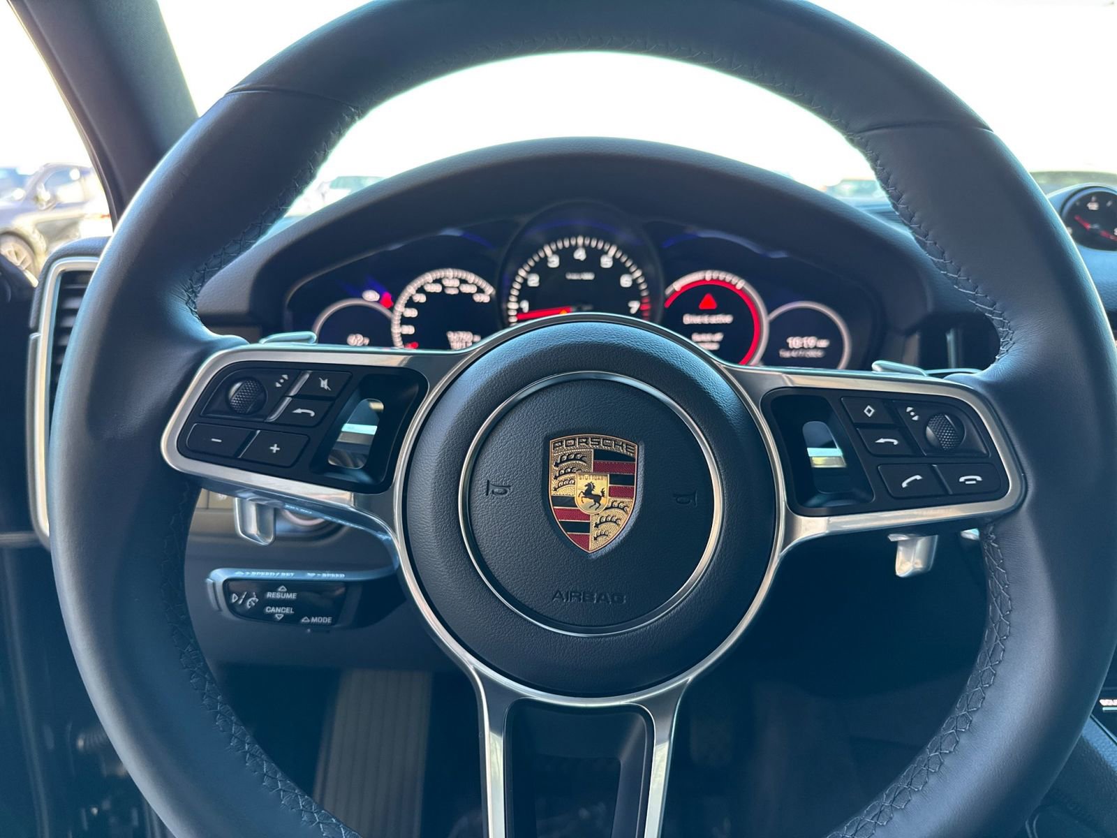 Certified 2023 Porsche Cayenne image 27