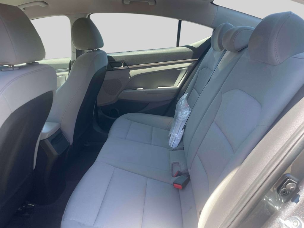 Used 2018 Hyundai Elantra SEL FWD image 12