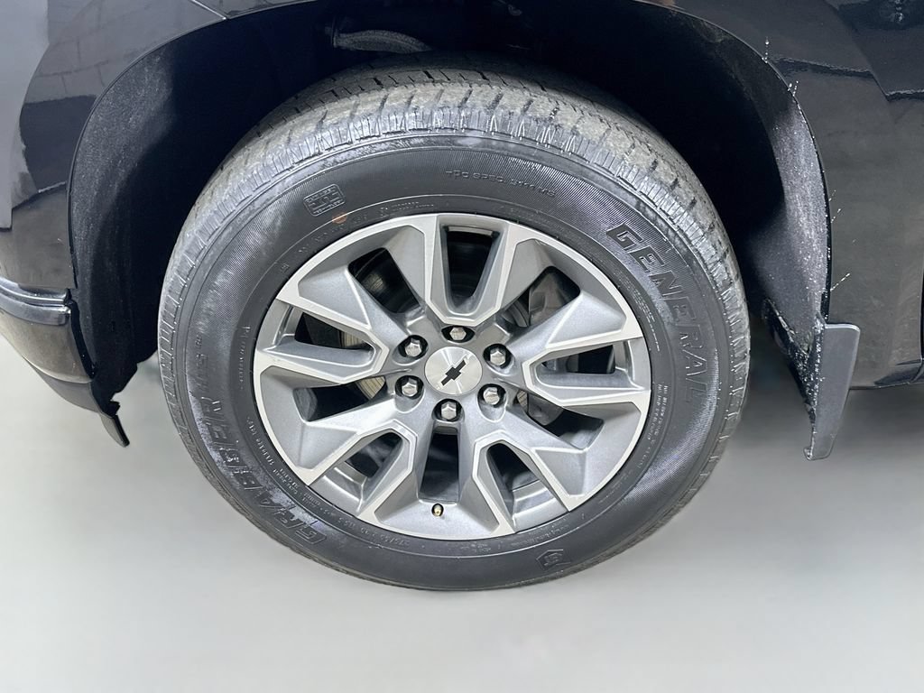 Used 2022 Chevrolet Silverado 1500 RST RWD image 8