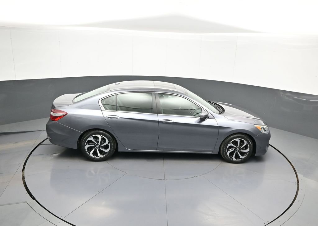 Certified 2017 Honda Accord EX-L image 37