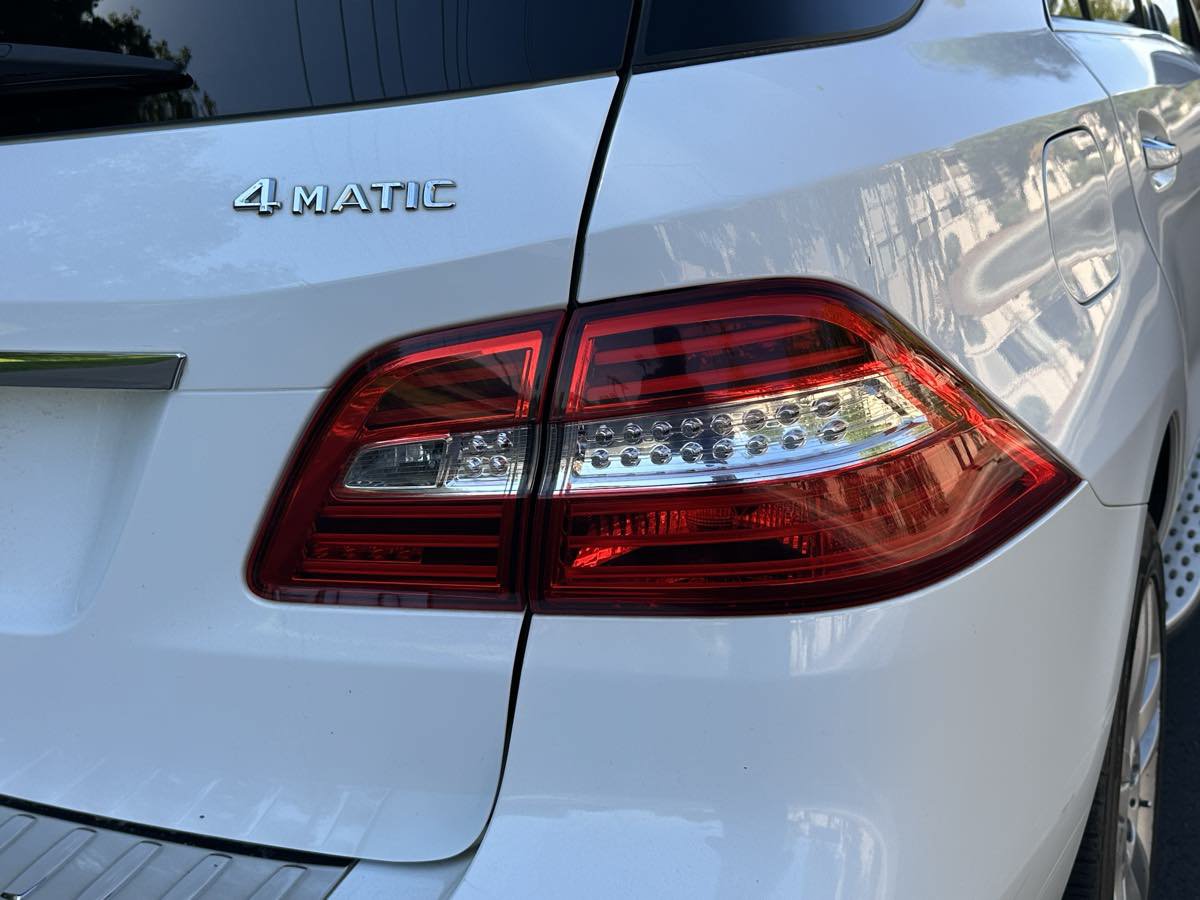 Used 2014 Mercedes-Benz ML 350 4MATIC w/ Premium 1 Package image 52