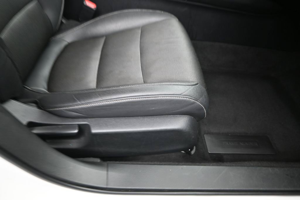 Used 2019 Honda Accord Sport image 11