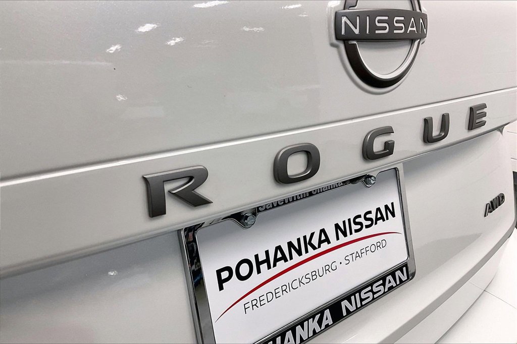 Certified 2025 Nissan Rogue S image 28