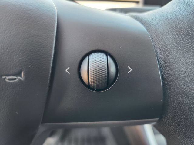 Used 2018 Tesla Model 3 Performance AWD/4WD image 18