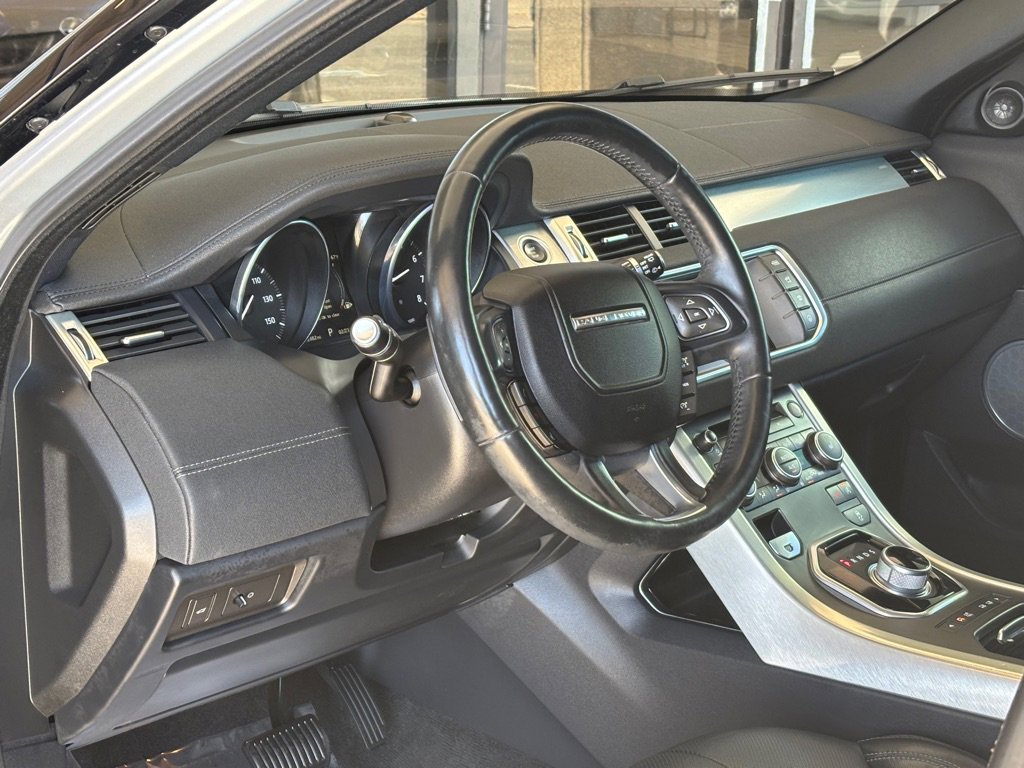 Used 2016 Land Rover Range Rover Evoque SE Premium AWD/4WD image 6