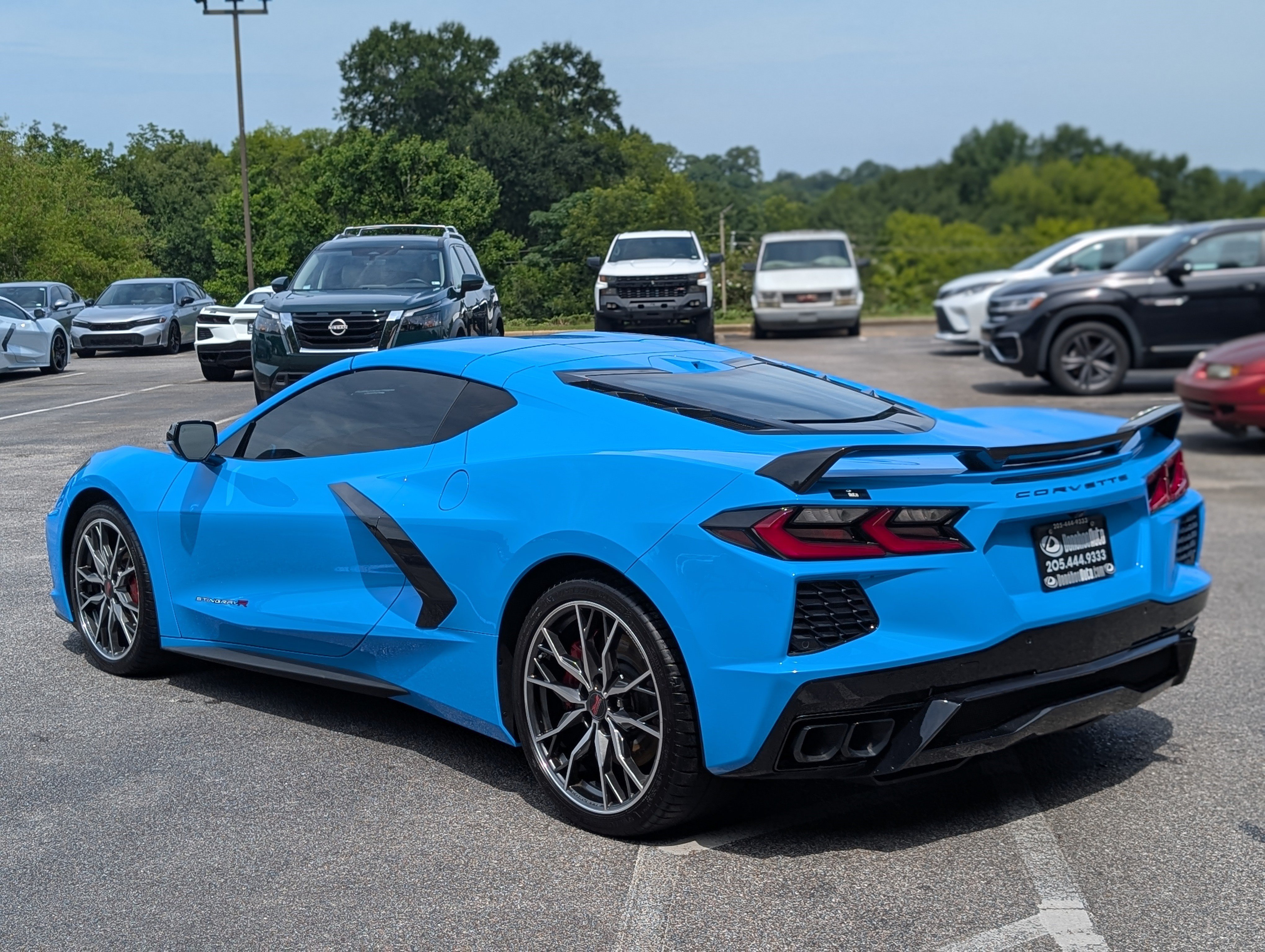 Used 2024 Chevrolet Corvette Stingray Premium Cpe w/ Z51 Performance Package RWD image 7