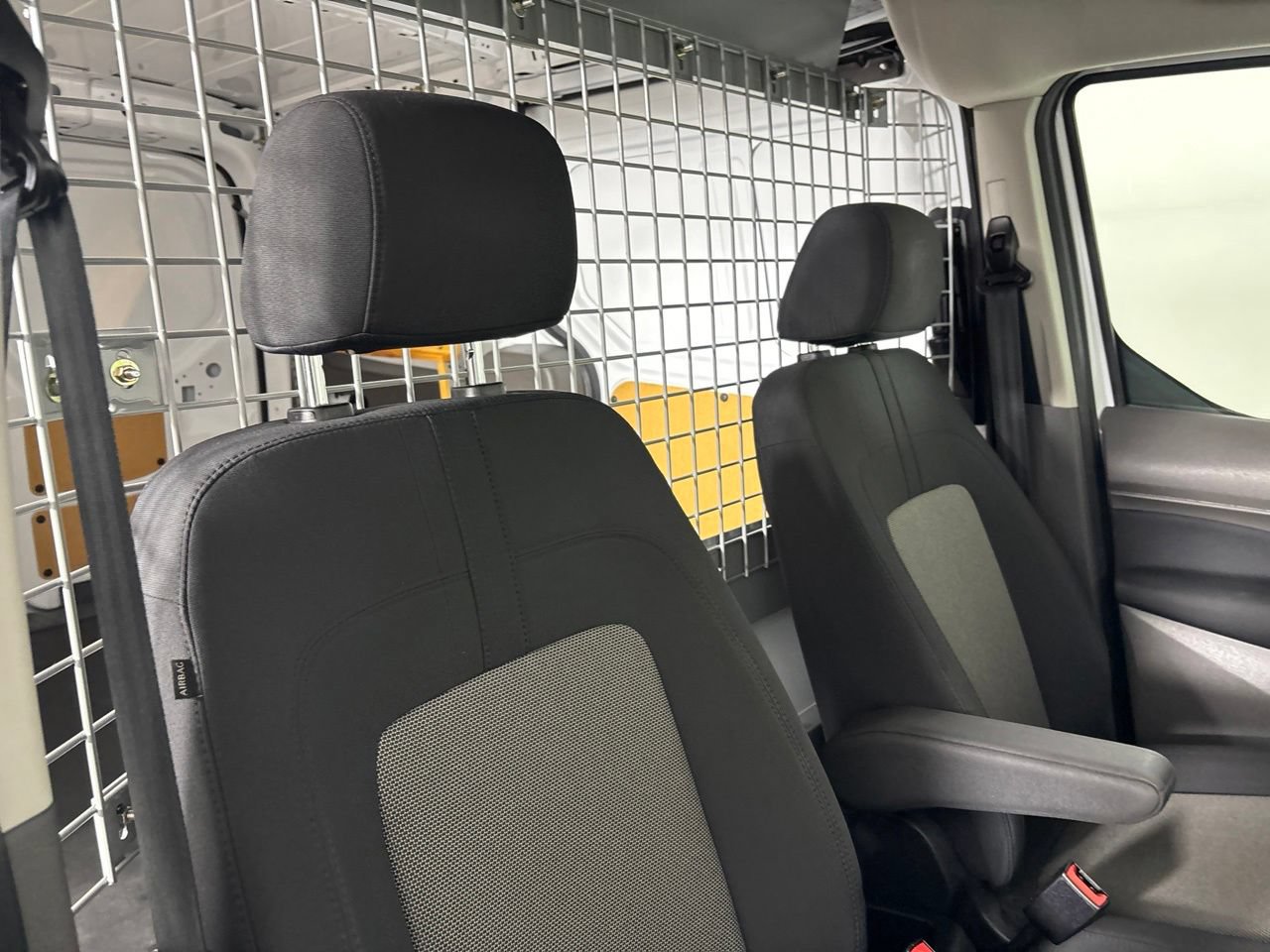 Used 2023 Ford Transit Connect XL FWD image 22