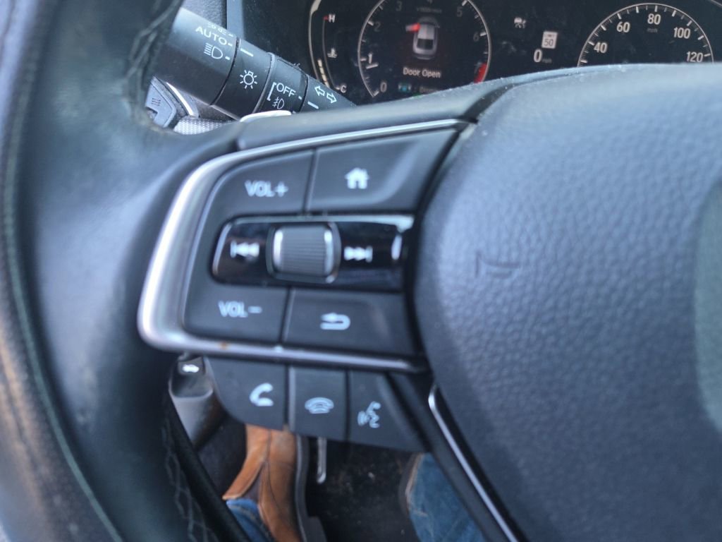 Used 2022 Honda Accord Sport image 13