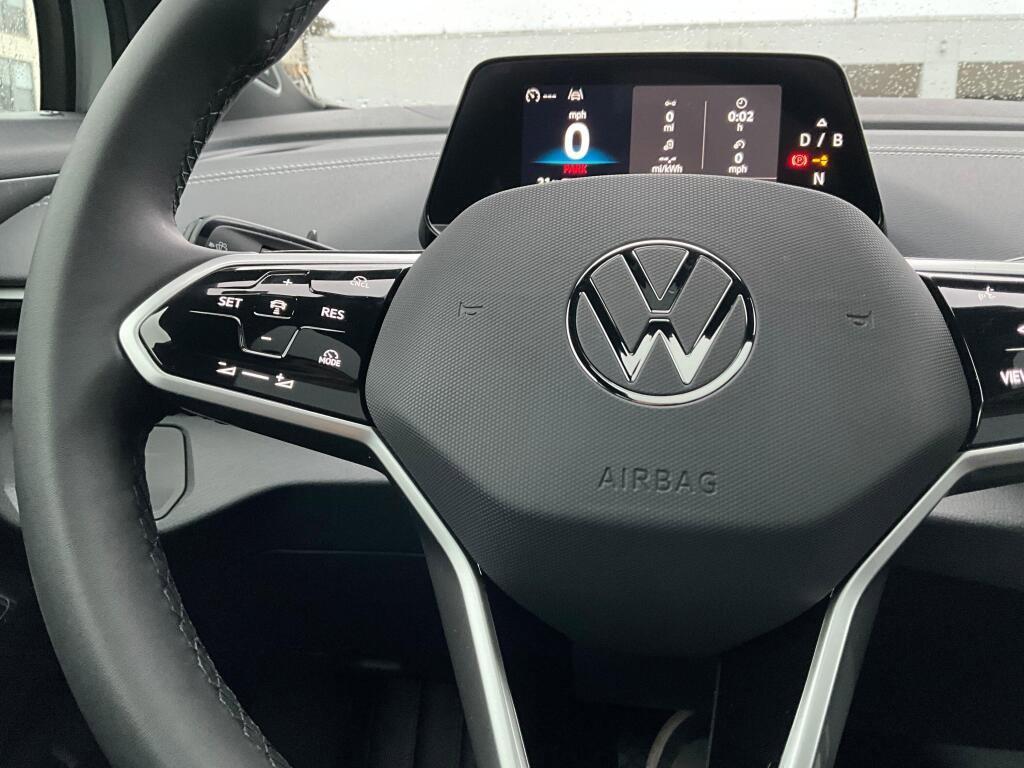 New 2026 Volkswagen ID.4 Pro S Plus image 21