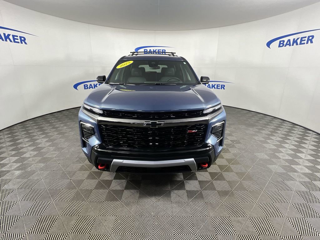 Certified 2025 Chevrolet Traverse Z71 w/ Driver Confidence Package image 3