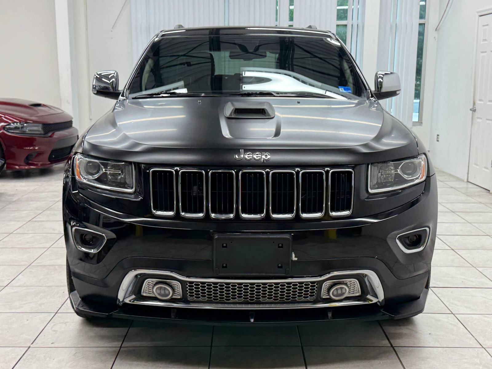 Used 2015 Jeep Grand Cherokee Limited AWD/4WD image 2