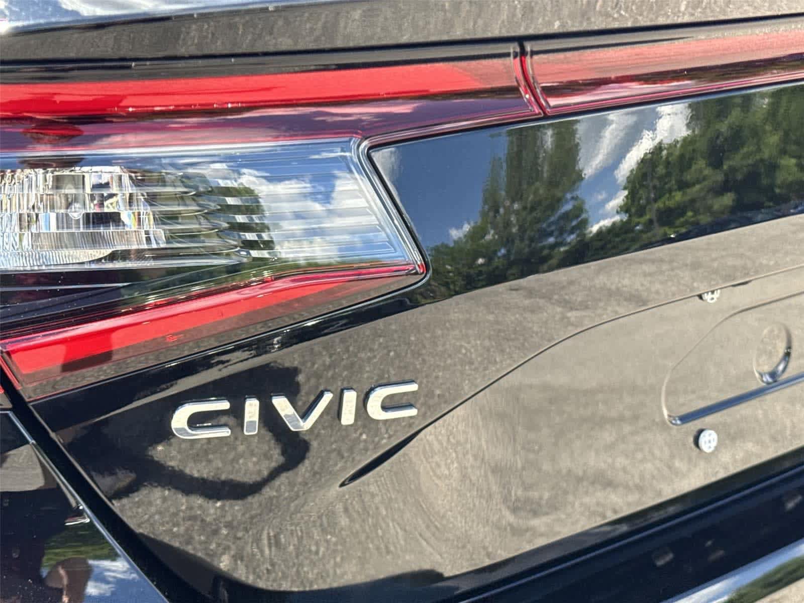 Used 2023 Honda Civic EX-L image 11