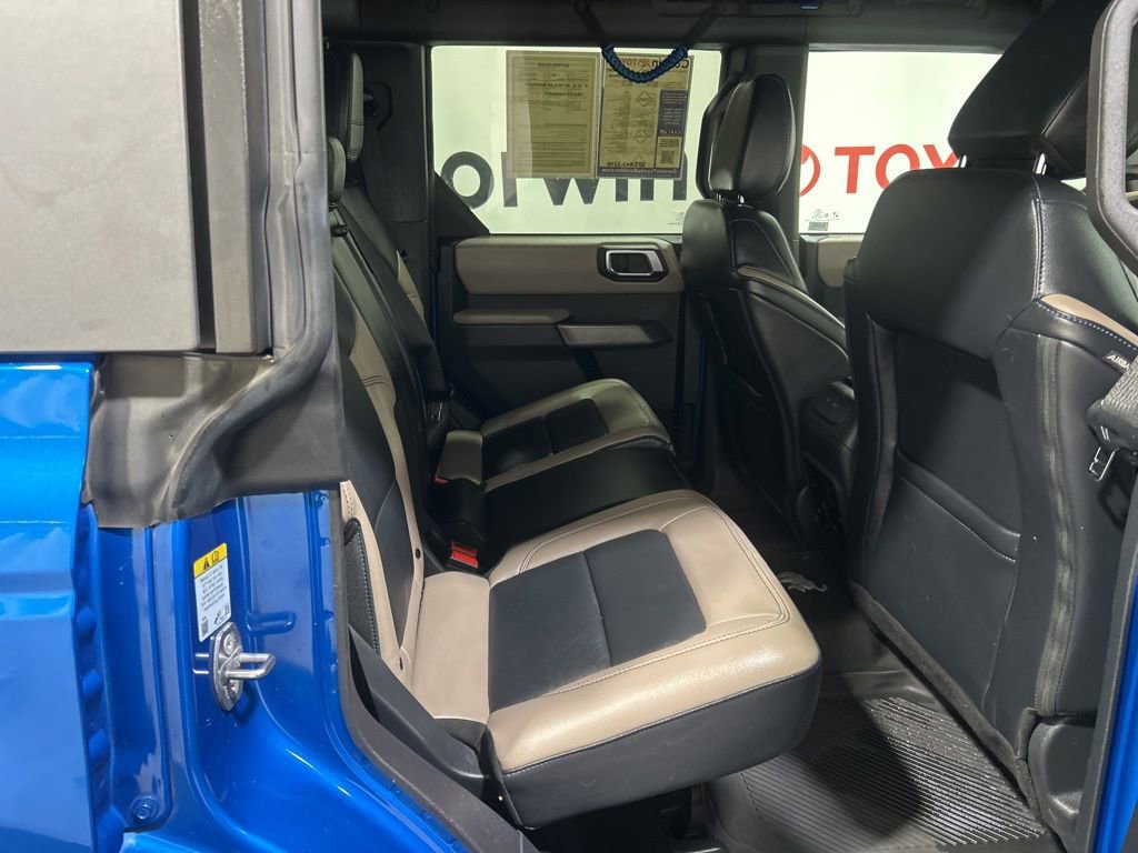 Used 2022 Ford Bronco Wildtrak image 16