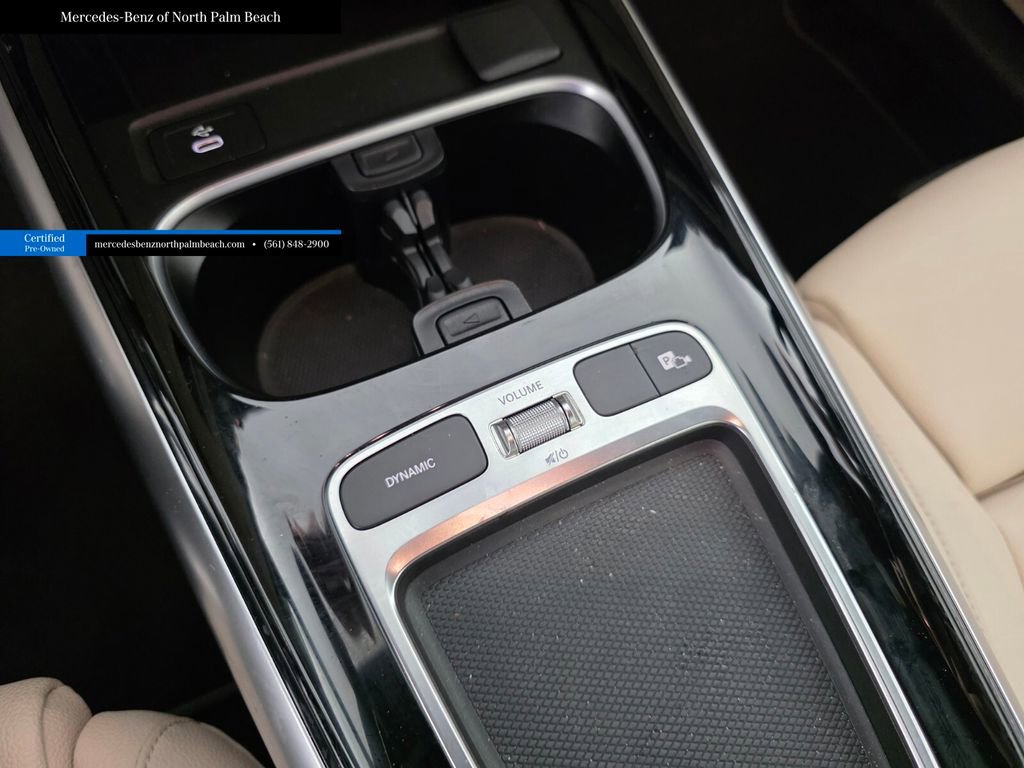 Certified 2025 Mercedes-Benz GLA 250 4MATIC image 22