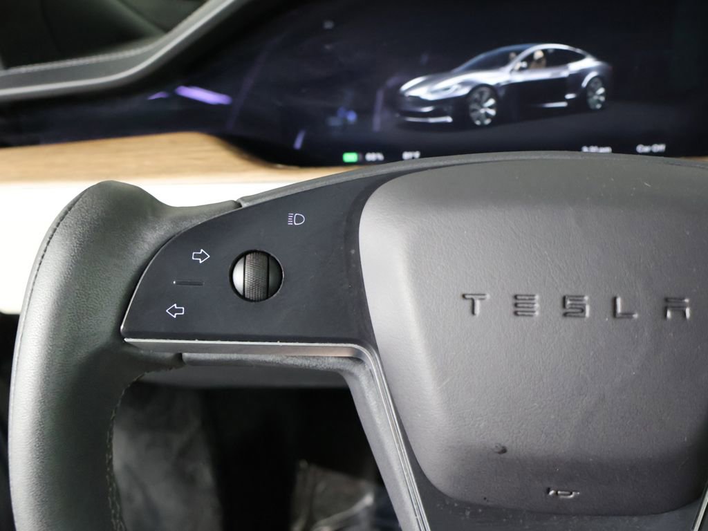 Used 2022 Tesla Model S AWD/4WD image 37