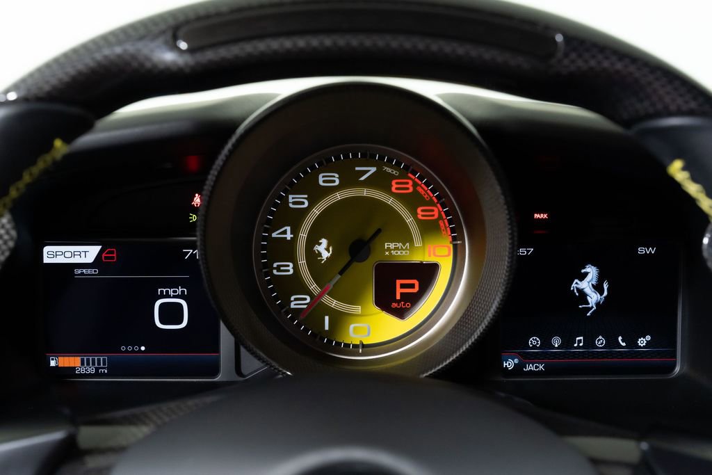 Used 2021 Ferrari F8 Tributo image 27