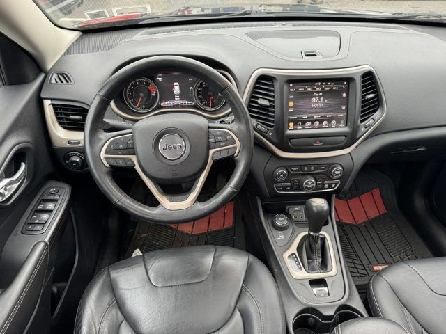 Used 2016 Jeep Cherokee Limited image 12