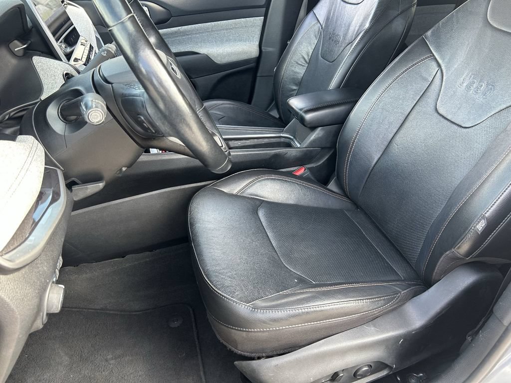 Used 2022 Jeep Compass Latitude AWD/4WD image 21