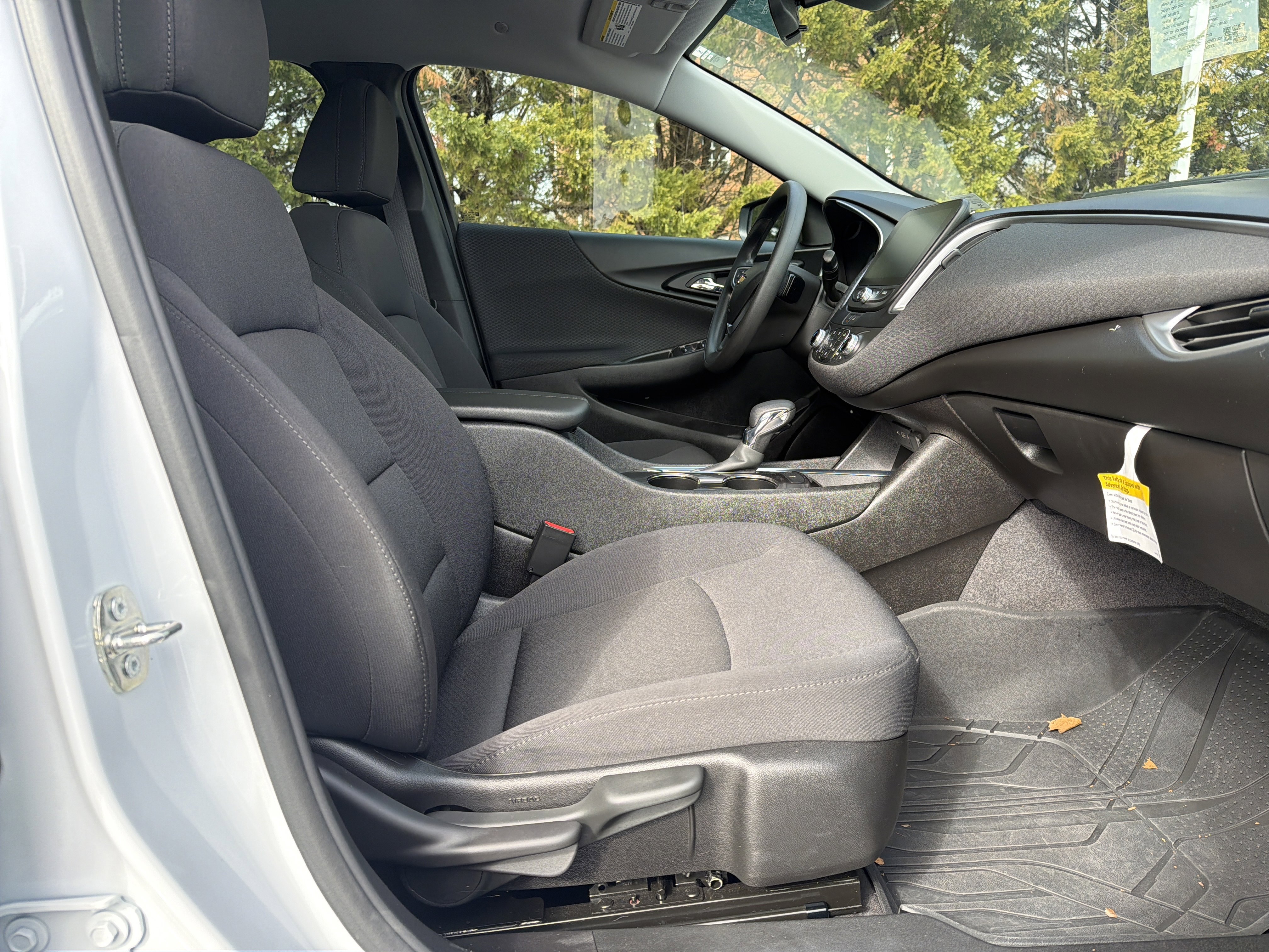 Used 2023 Chevrolet Malibu LT image 31