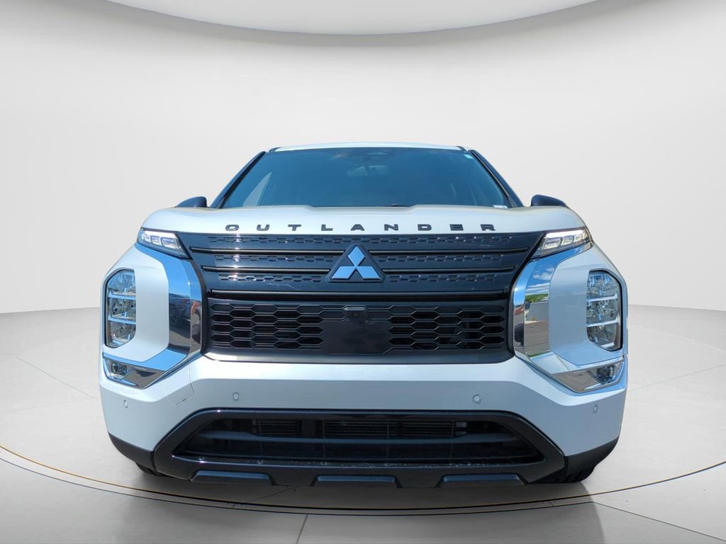 Used 2022 Mitsubishi Outlander SEL Black Edition image 8