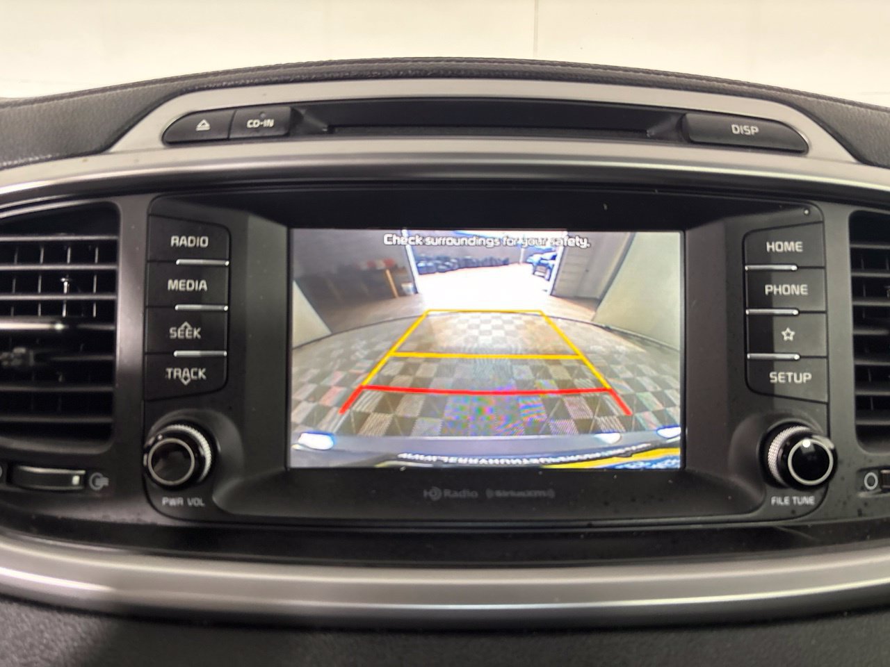 Used 2019 Kia Sorento AWD w/ LX Convenience Package image 15
