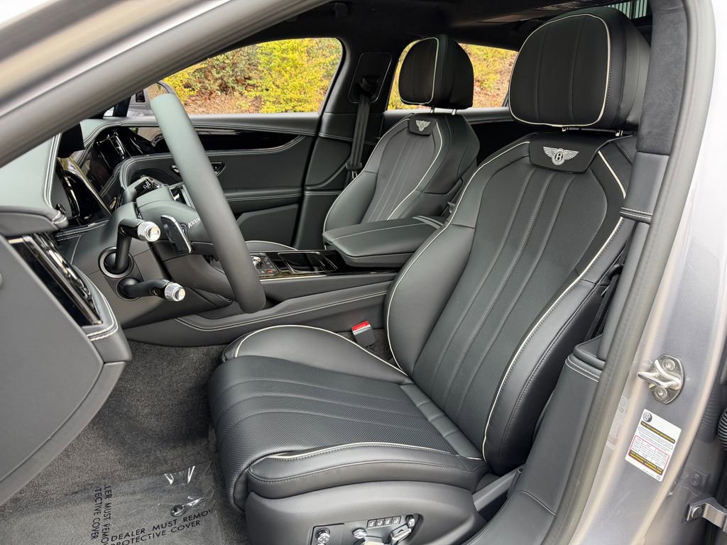 New 2026 Bentley Flying Spur Plug-In Hybrid image 18