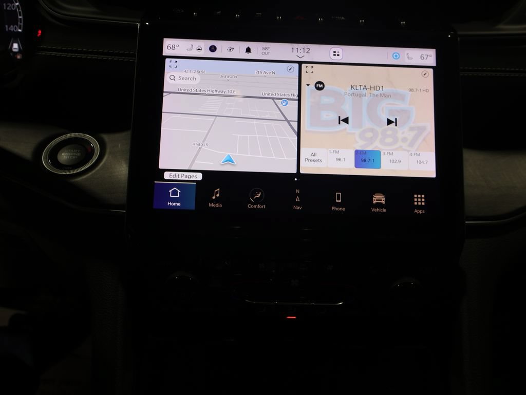Certified 2023 Jeep Grand Cherokee Limited w/ Luxury Tech Group II AWD/4WD image 26