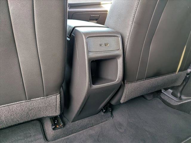 Used 2025 Chevrolet Trax LT w/ Driver Confidence Package FWD image 24