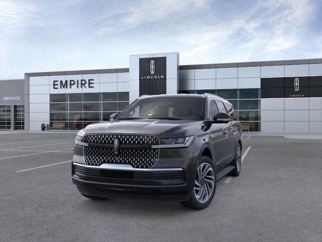 New 2026 Lincoln Navigator L Premier image 2