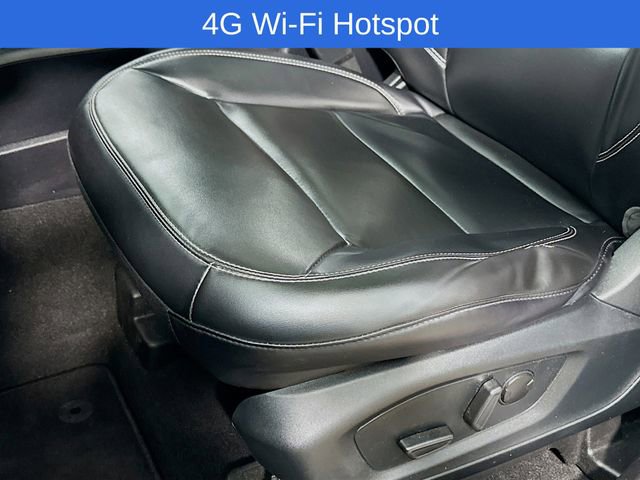 Certified 2021 Ford Explorer XLT w/ Equipment Group 202A image 11