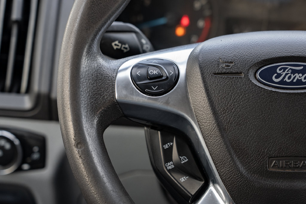 Used 2018 Ford Transit 150 XLT RWD image 13
