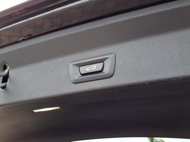 Used 2019 BMW X3 xDrive30i w/ Driving Assistance Package image 8