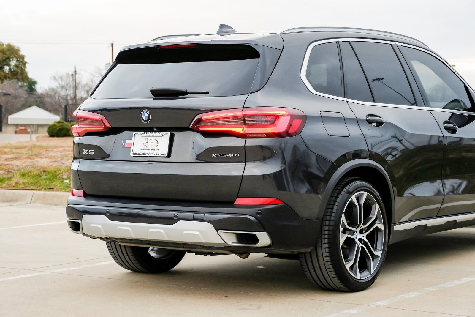 Used 2023 BMW X5 xDrive40i w/ Premium Package image 11