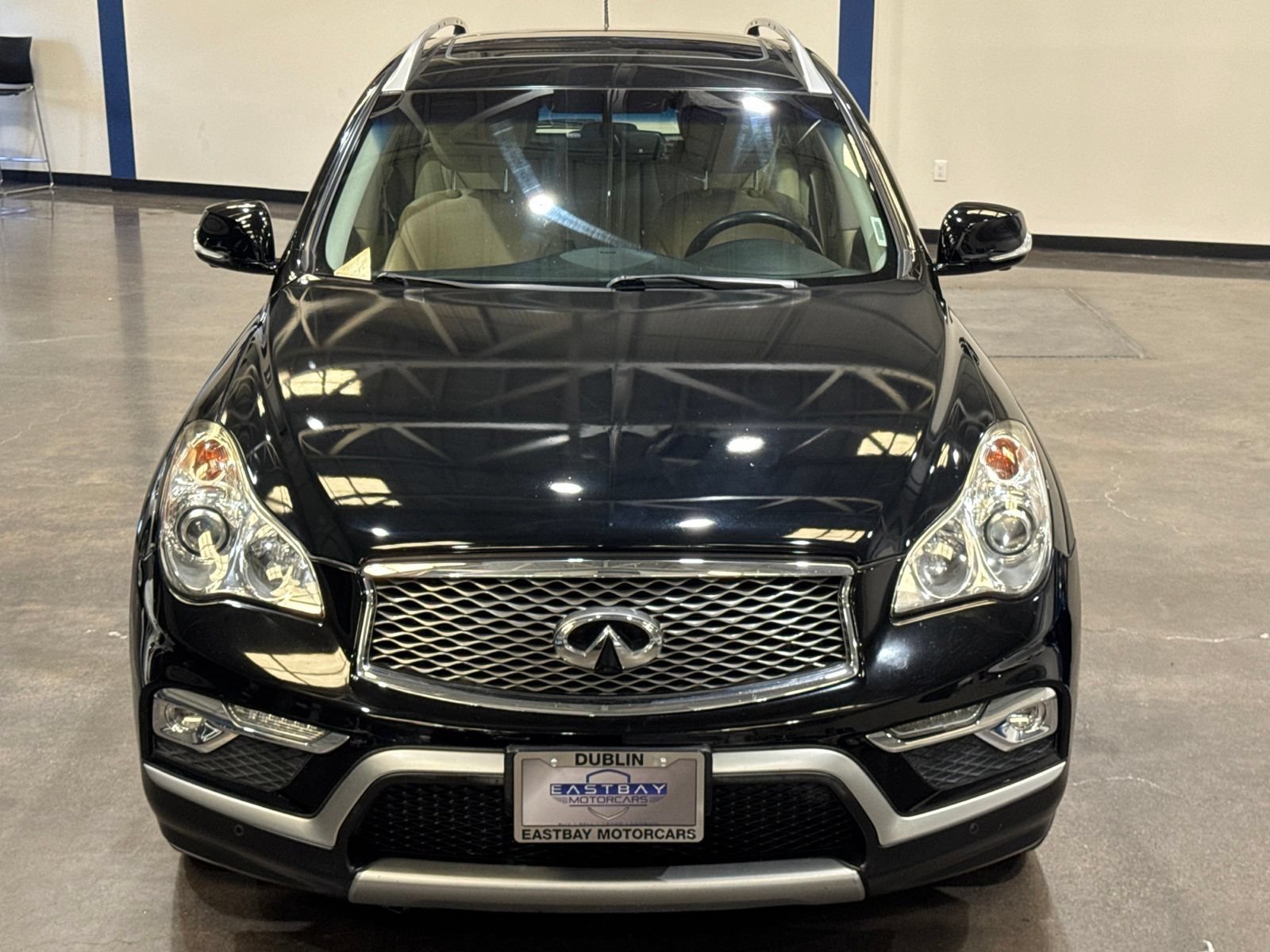 Used 2017 INFINITI QX50 AWD w/ Premium Plus Package image 7