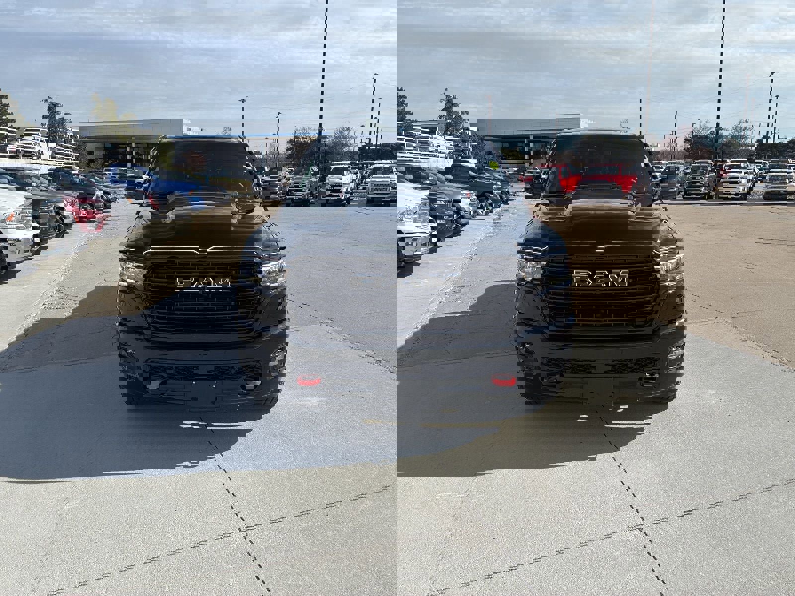 Used 2025 RAM 1500 Laramie w/ Sport Appearance Package image 9