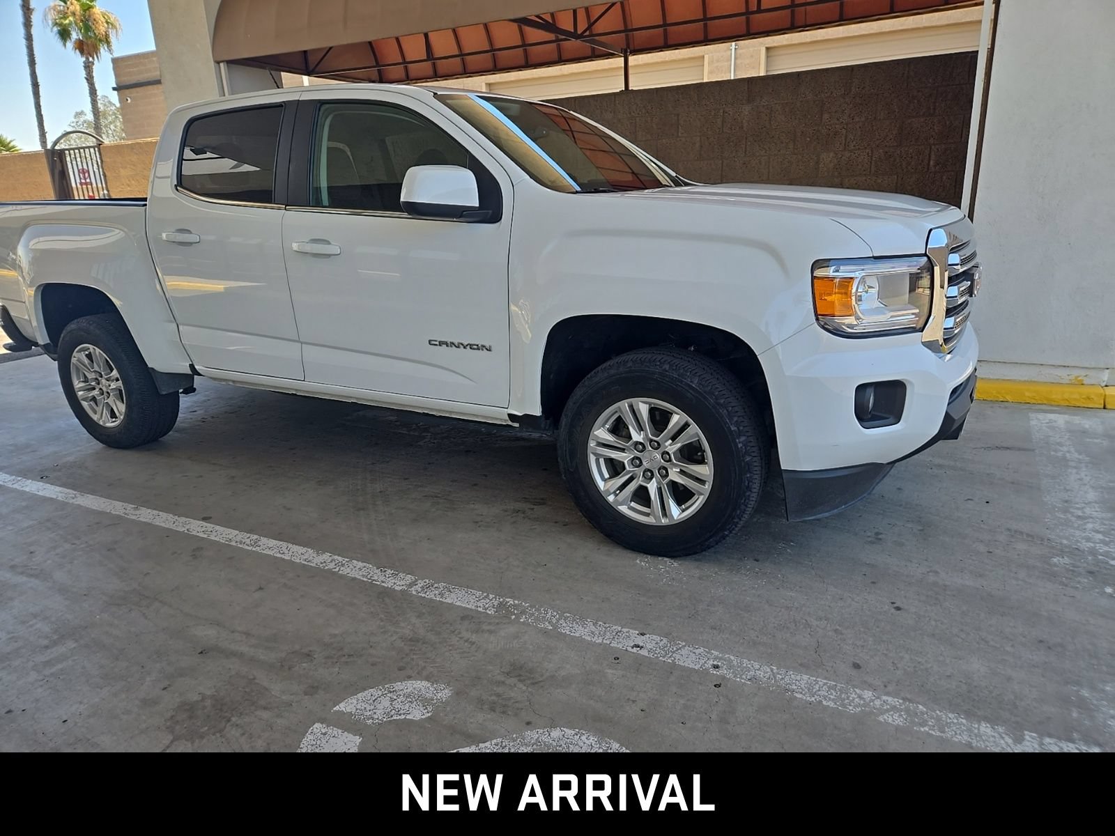 Certified 2019 GMC Canyon SLE w/ Trailering Package RWD image 5