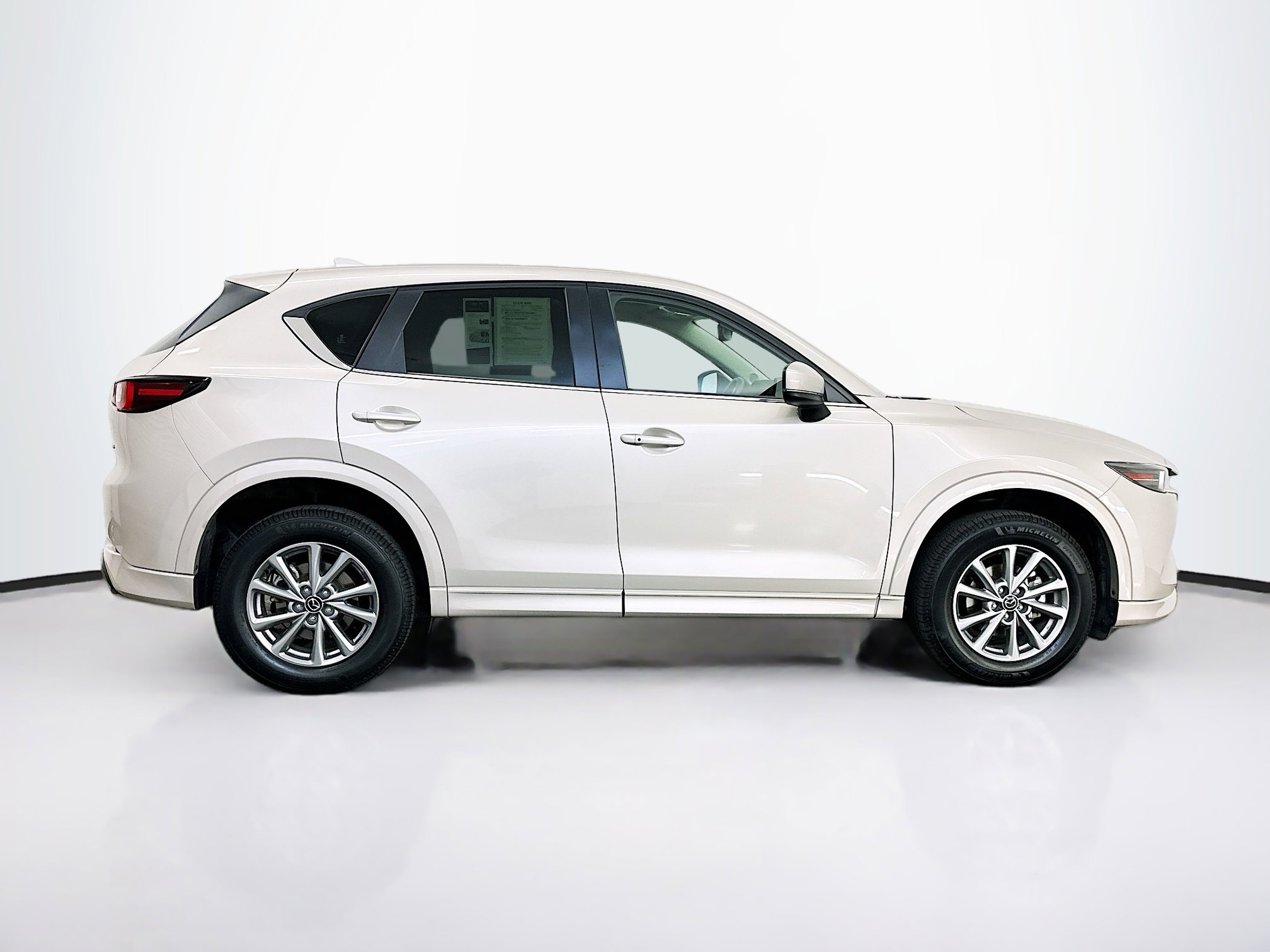 Used 2025 MAZDA CX-5 AWD 2.5 S w/ Preferred Package image 10