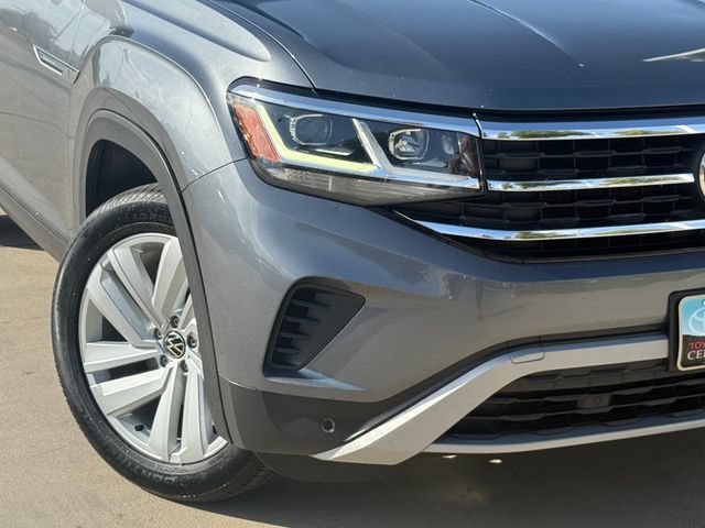 Used 2023 Volkswagen Atlas Cross Sport SE FWD image 4