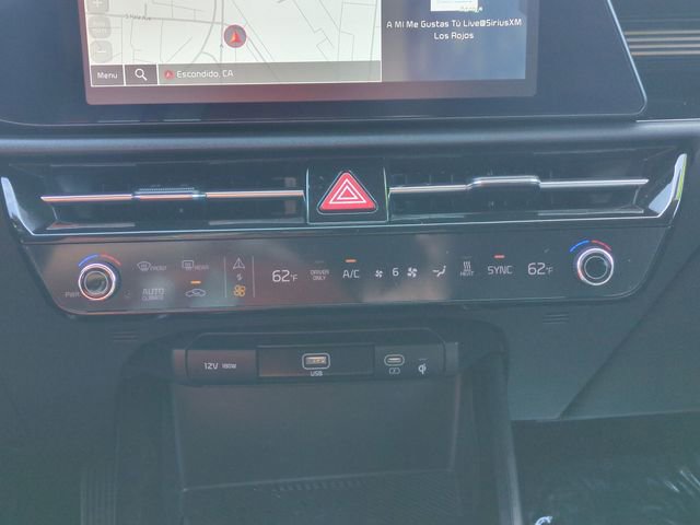Certified 2024 Kia Niro Wind FWD image 25