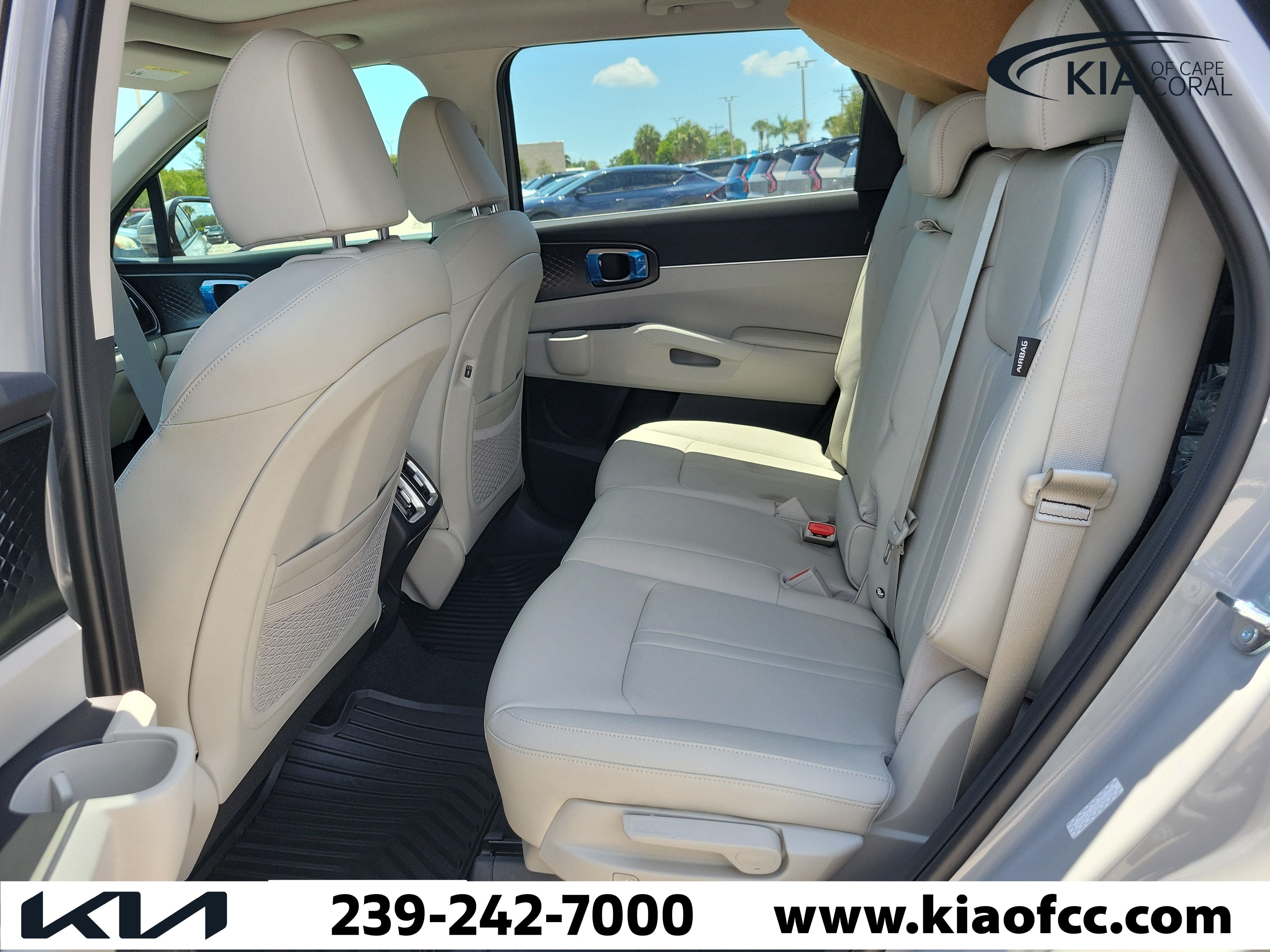 New 2026 Kia Sorento S w/ S Panoramic Sunroof Package FWD image 11