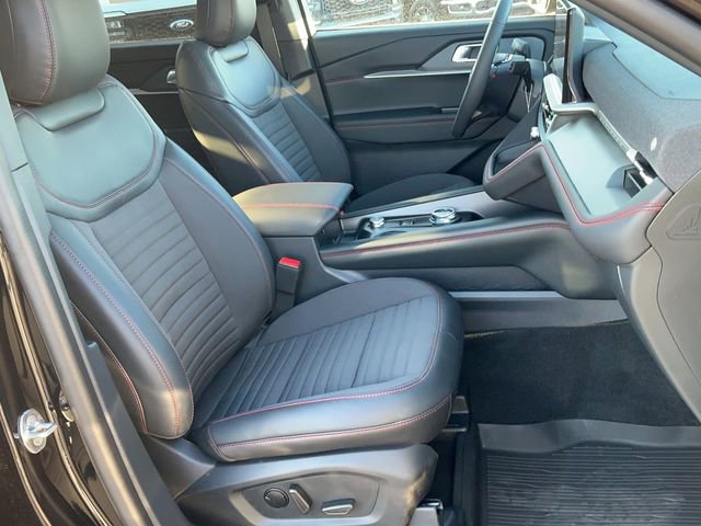 New 2026 Ford Explorer ST-Line w/ ST-Line Street Pack image 21