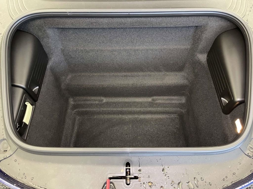 Certified 2022 Porsche 718 Cayman GT4 image 19