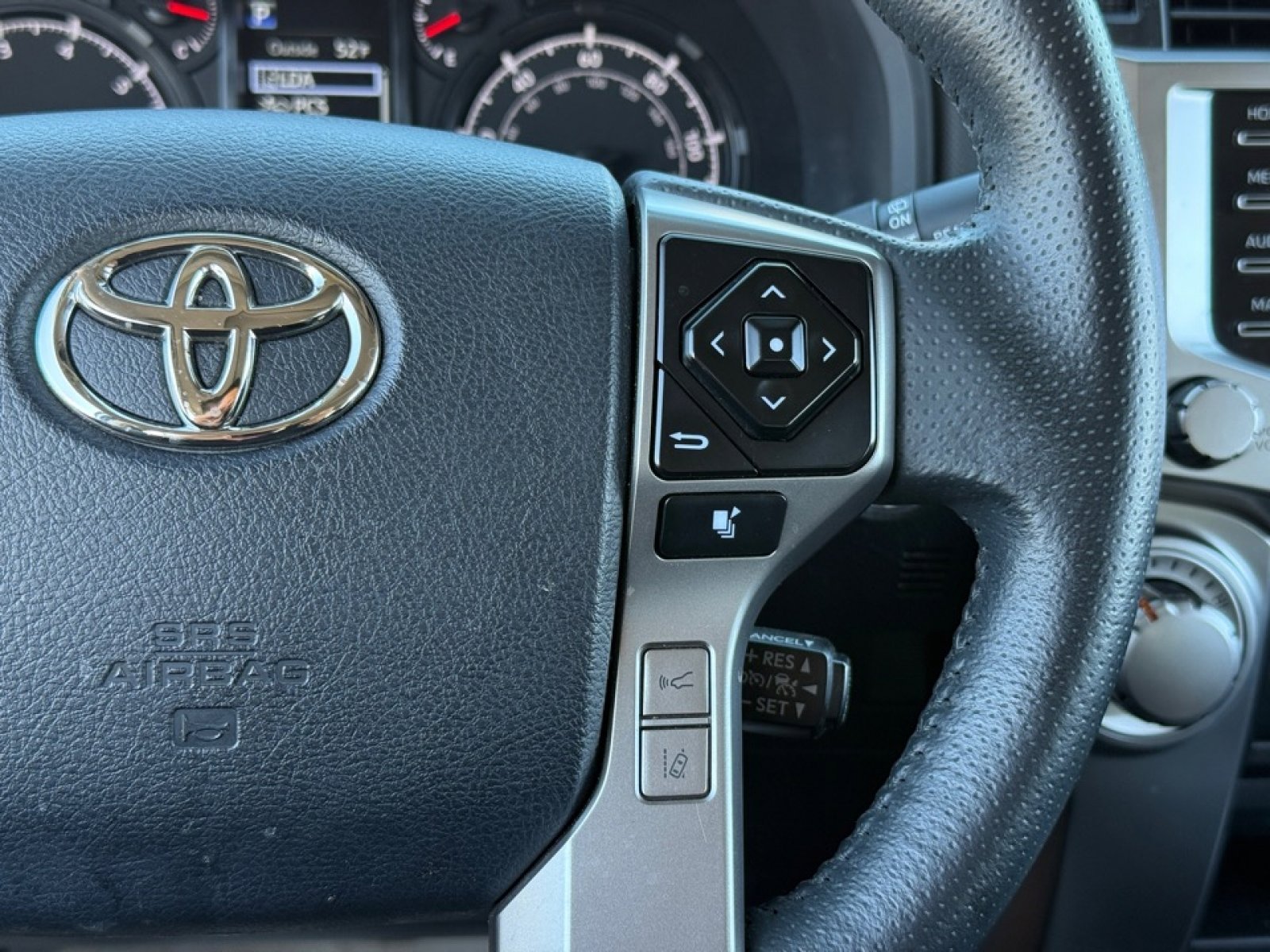 Used 2022 Toyota 4Runner SR5 Premium image 25