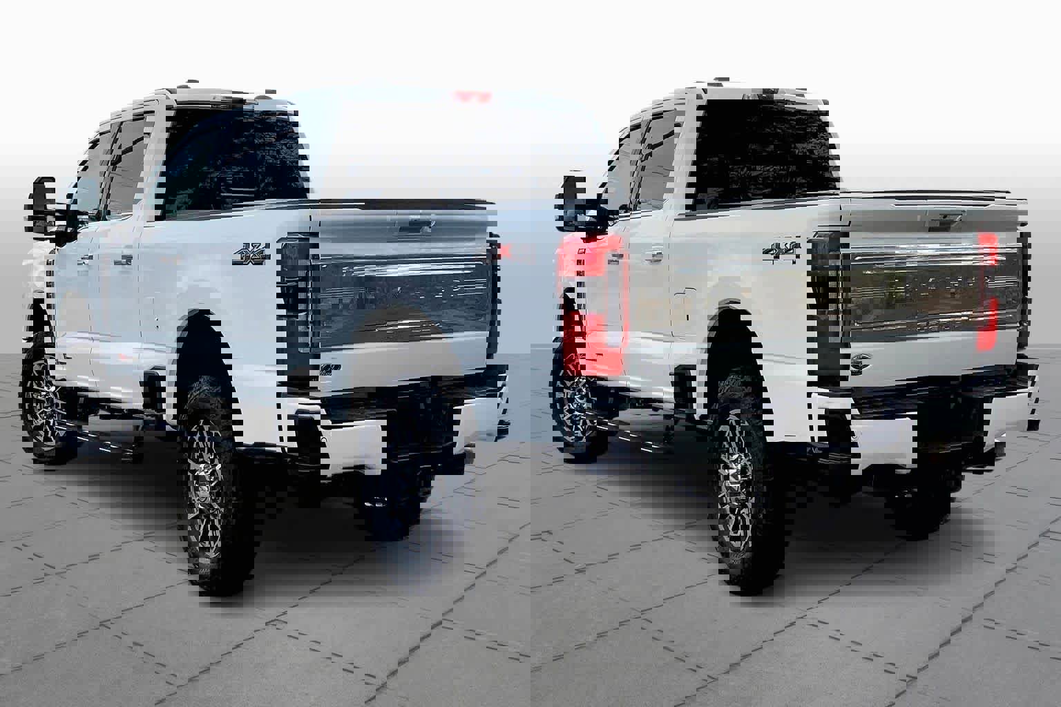 Used 2023 Ford F350 Limited w/ Snow Plow Prep Package image 12