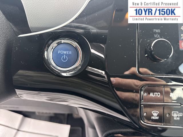 Used 2019 Toyota Prius LE image 25
