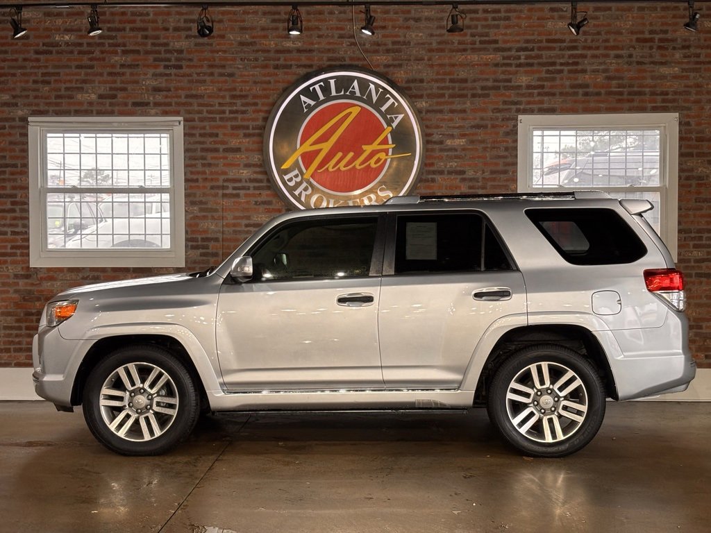 Used 2013 Toyota 4Runner Limited image 9