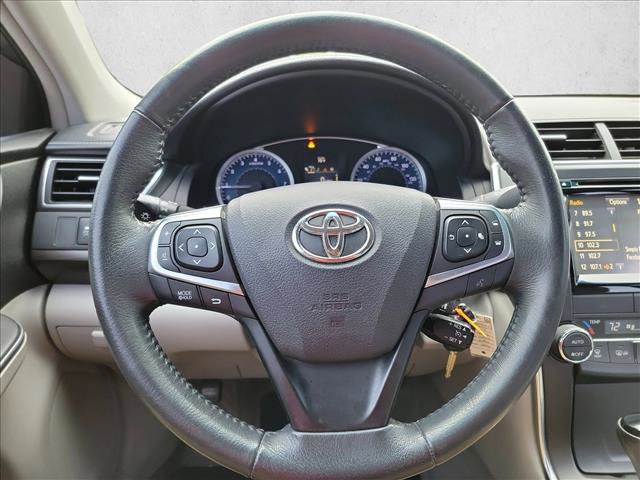 Used 2017 Toyota Camry XLE FWD image 14